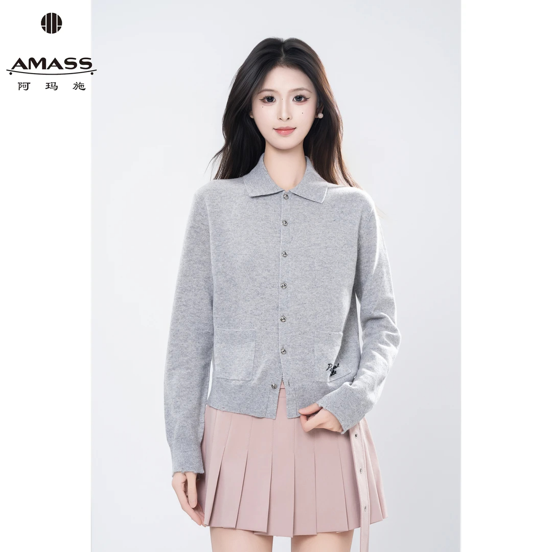 AMASS/阿玛施秋冬新款休闲气质百搭复古翻领单排扣针织衫女548045