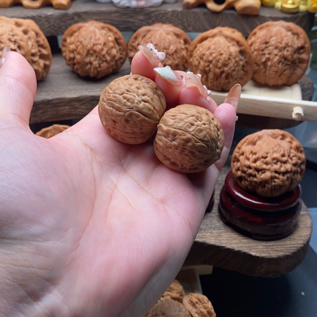 吊坠文玩核桃?****水32全品舍利子