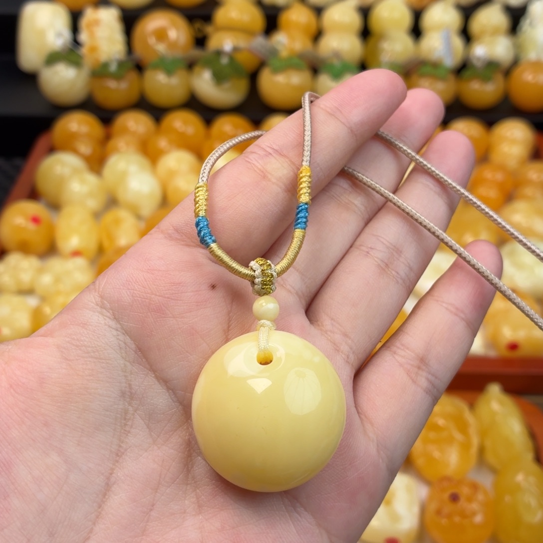 蜜蜡未镶嵌毛衣链蜜蜡