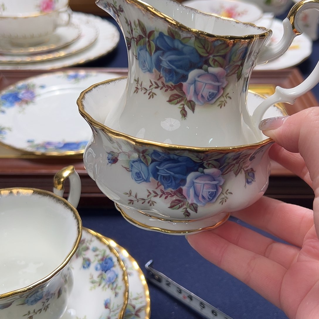 罐欣****）中古美物 糖奶划标