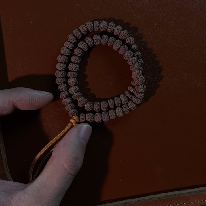 金刚菩提吊坠平细手持