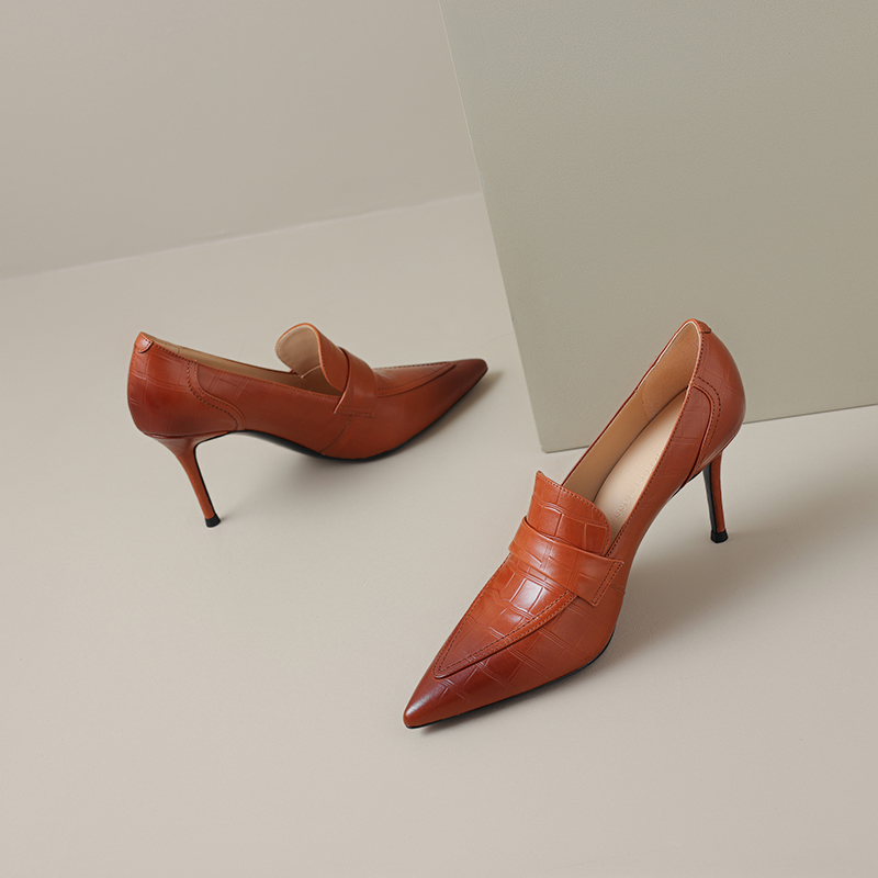 【素雅】8CM/春季新款法式小众性感气质浅口尖头黑色职业细跟单鞋