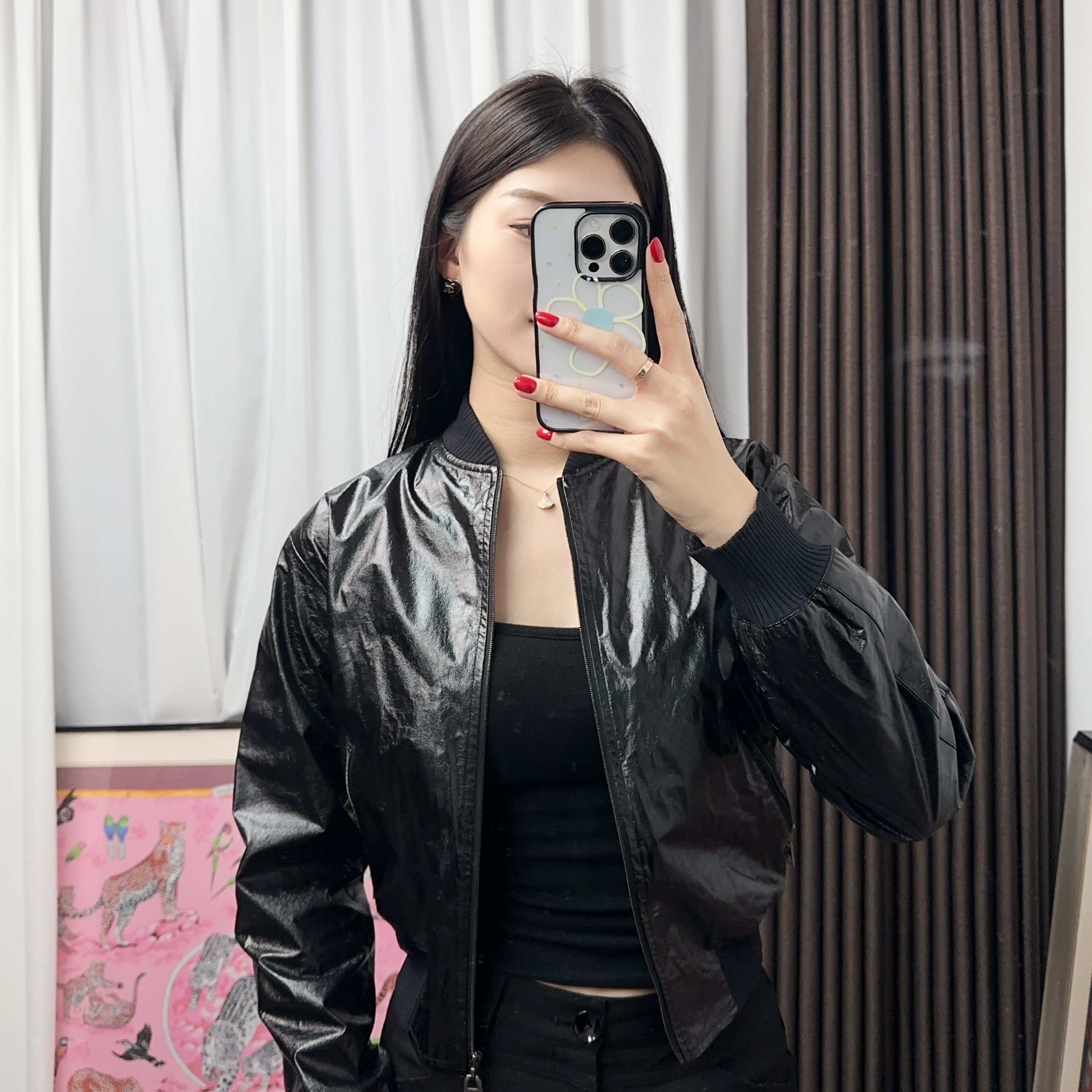 95新 LouisVuitton/路易威登  小皮衣34码黑色/251119KCWYB28