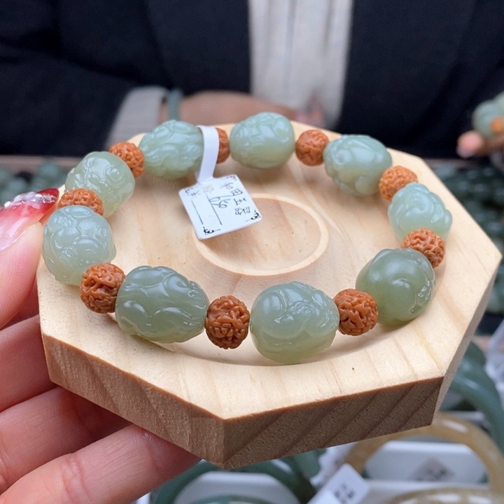 和田玉（糖玉）手链未镶嵌