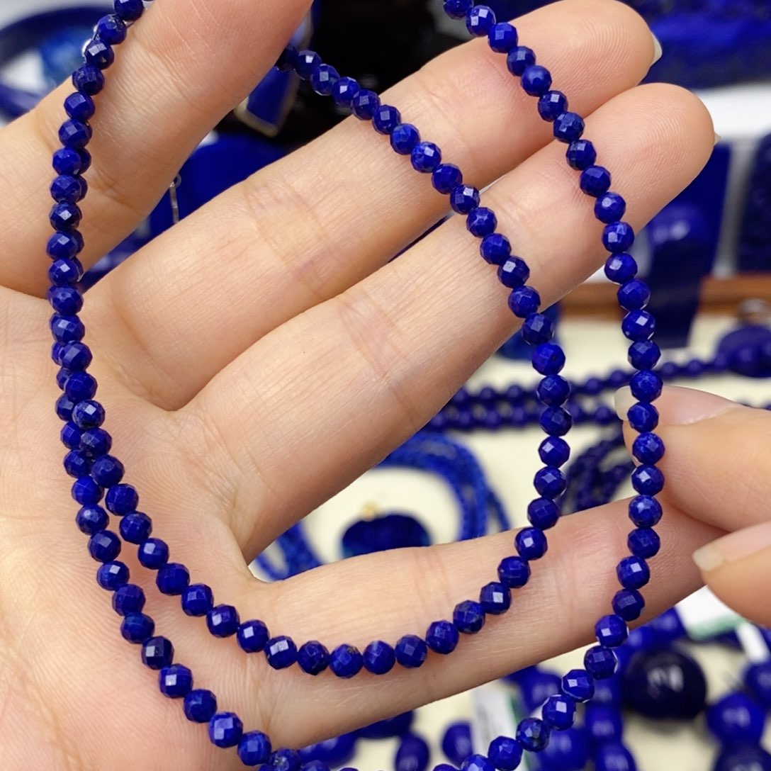 青金石颈饰未镶嵌