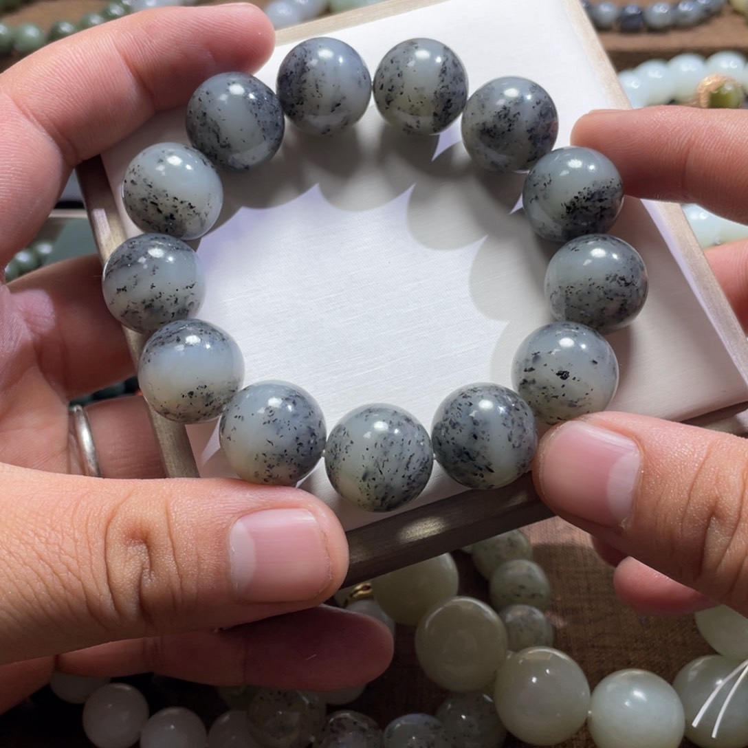 未镶嵌手链和田玉（白玉）