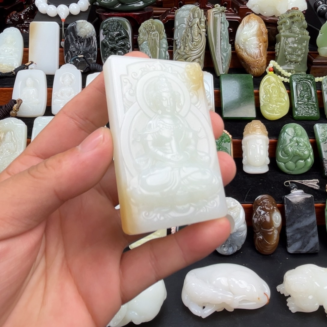 和田玉未镶嵌挂件