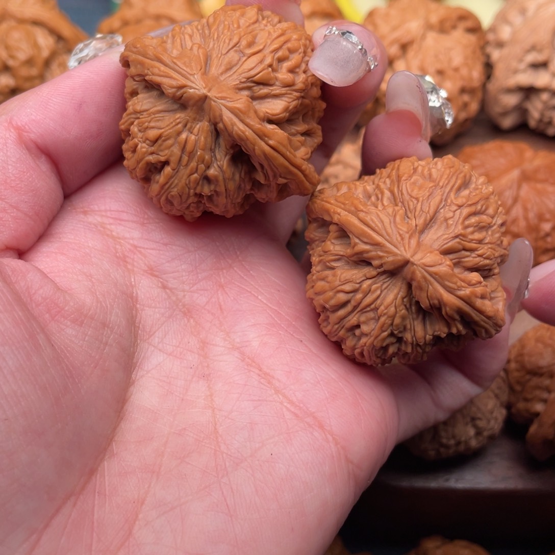 文玩核桃吊坠全品，赵喜满球疆41