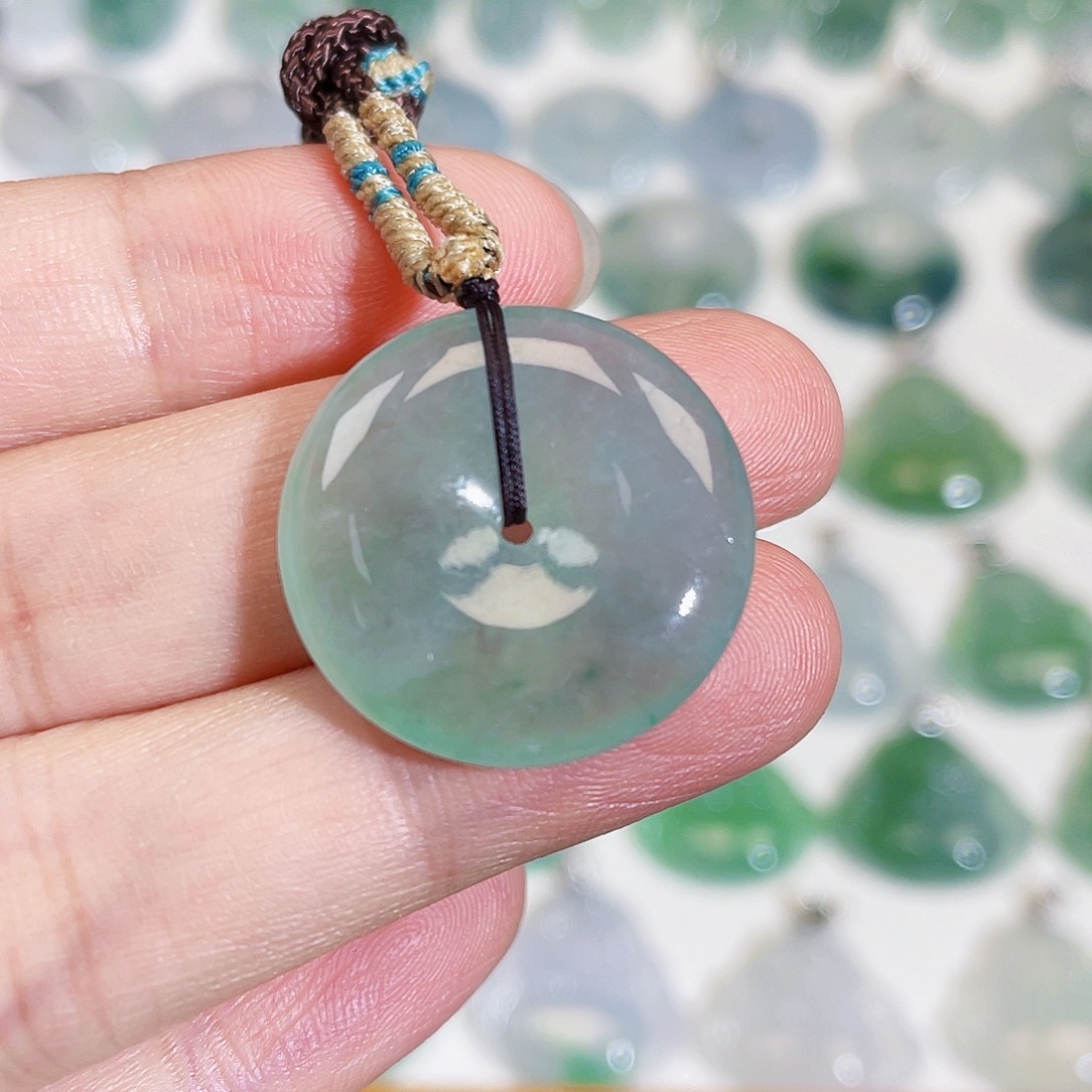 颈饰未镶嵌翡翠吊坠