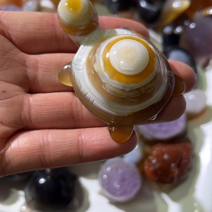 玛瑙/玉髓未镶嵌珠宝奇石