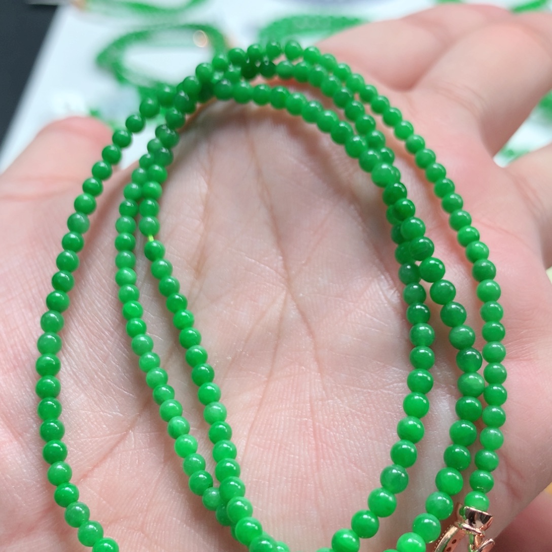 翡翠未镶嵌手链翡翠