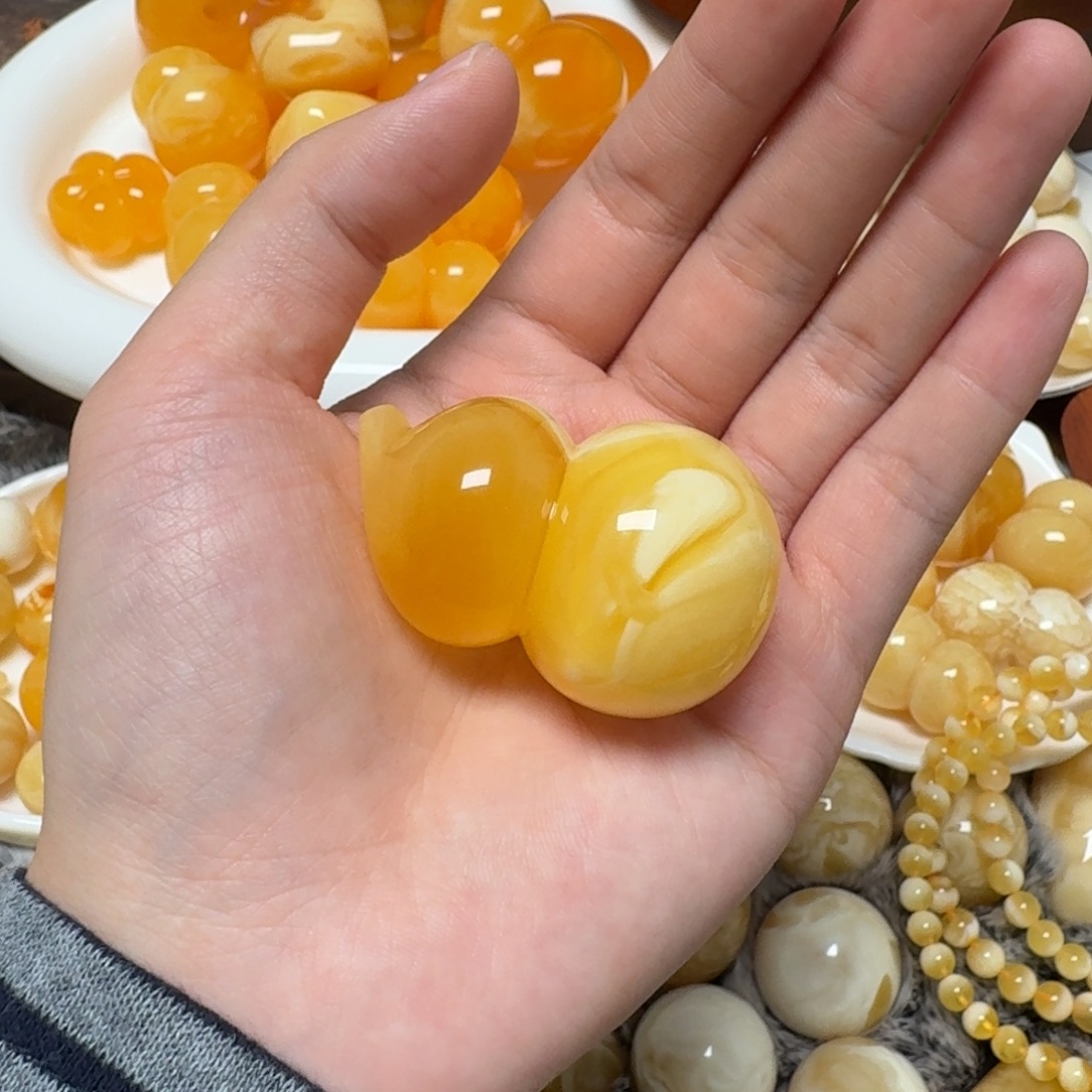 琥珀未镶嵌裸石蜜蜡葫芦