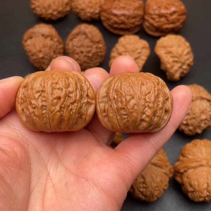 文玩核桃吊坠铁锤39尺全品