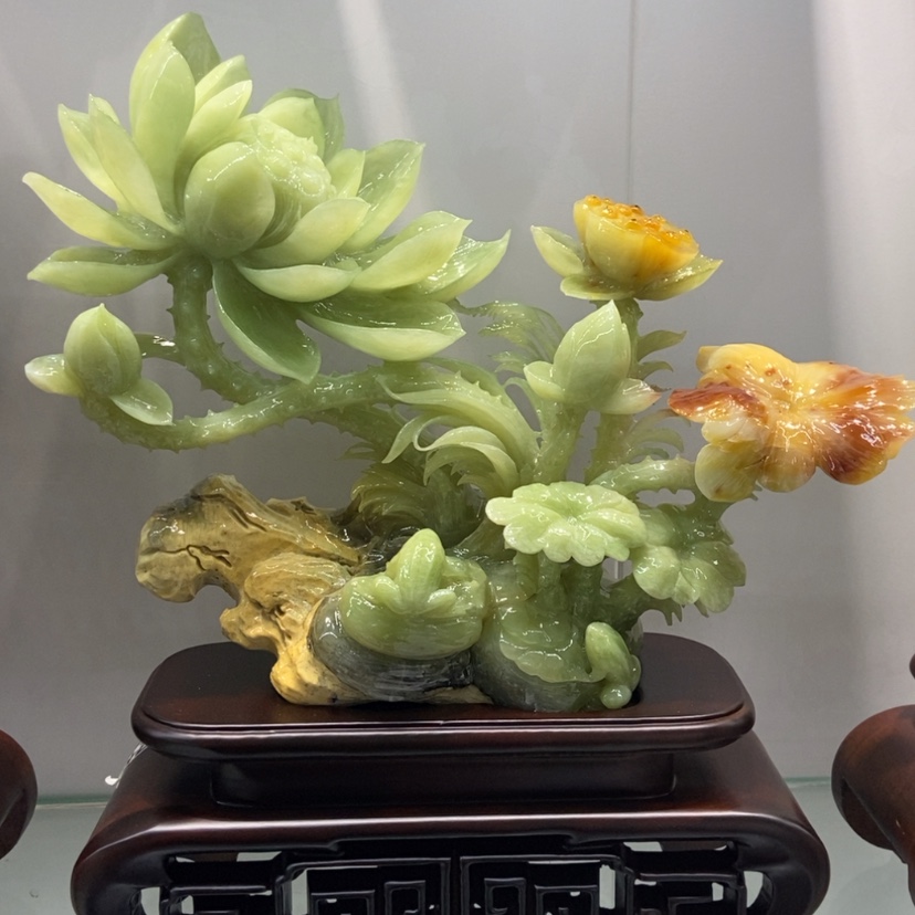 【闪购商品】未镶嵌蛇纹石玉（覆膜）珠宝奇石