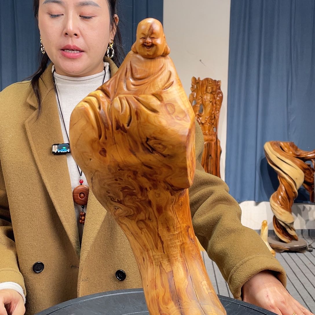 柏木（崖柏）随型艺术根雕