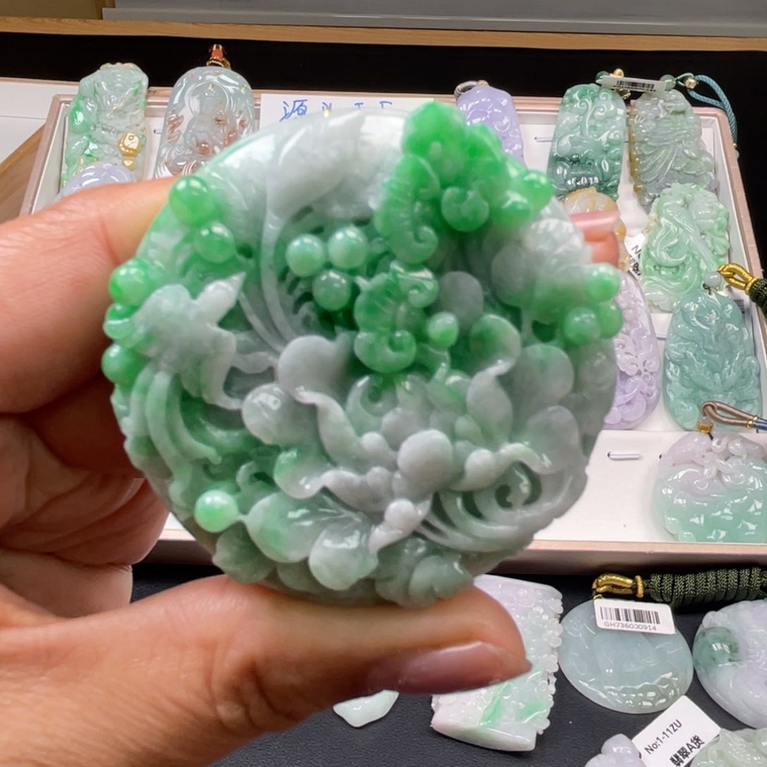 翡翠吊坠(不含链)未镶嵌