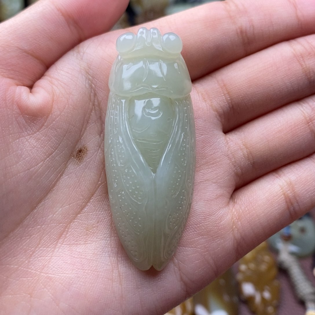 项链未镶嵌和田玉（糖玉）