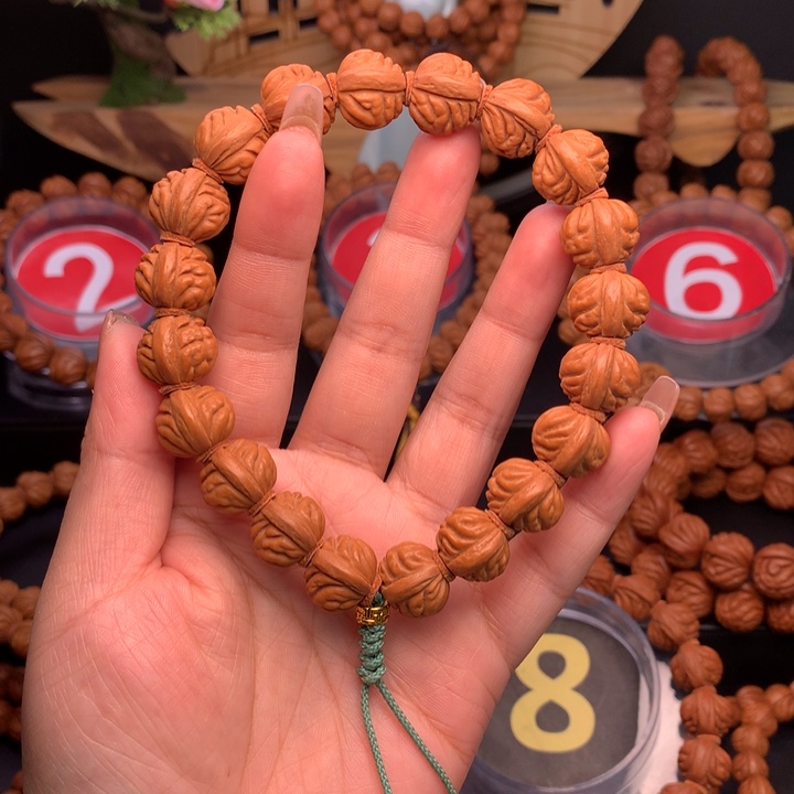 桃核吊坠1.5小金豆手串