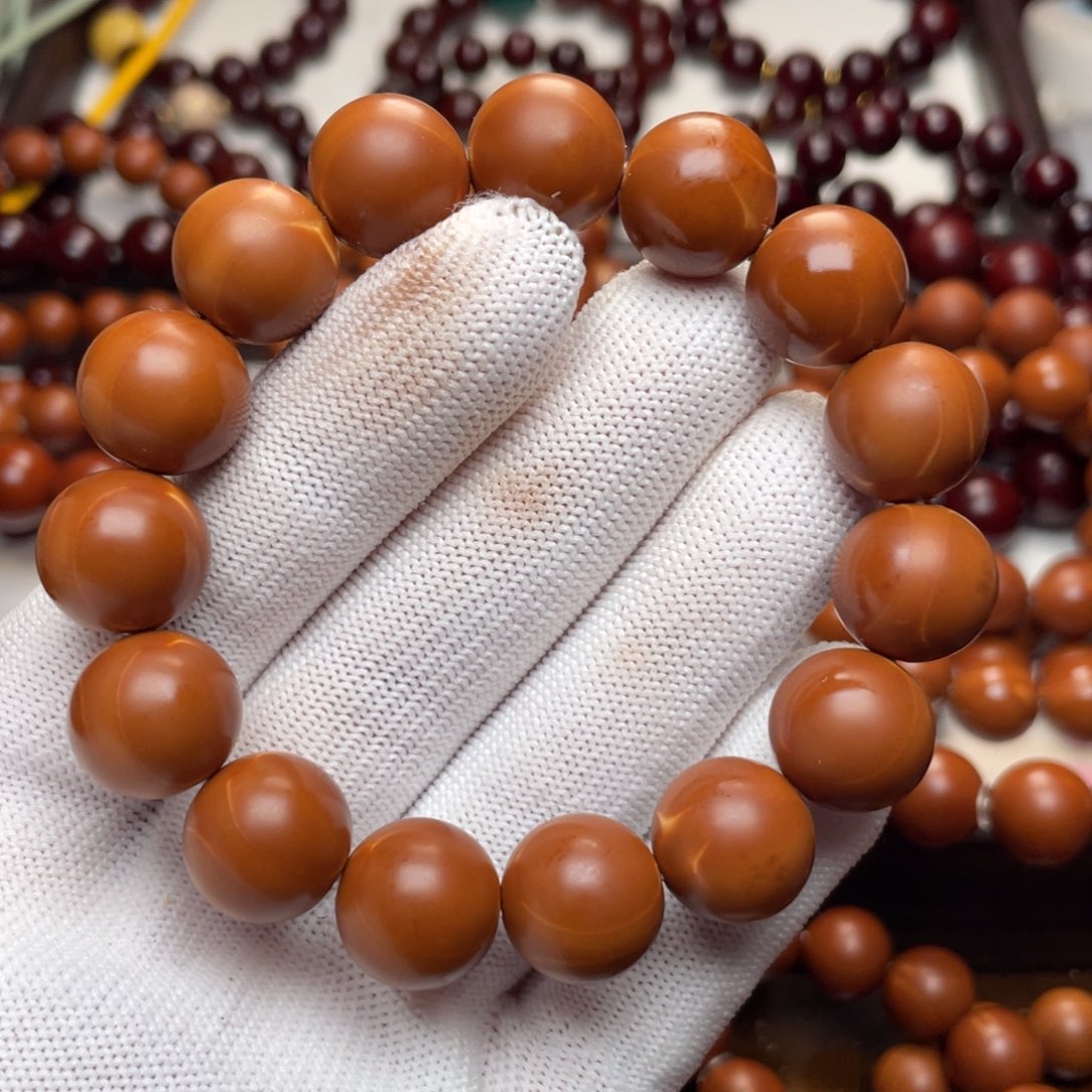 玖****橄榄核吊坠橄榄核