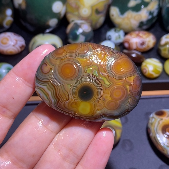 未镶嵌玛瑙/玉髓珠宝半成品金***蛙