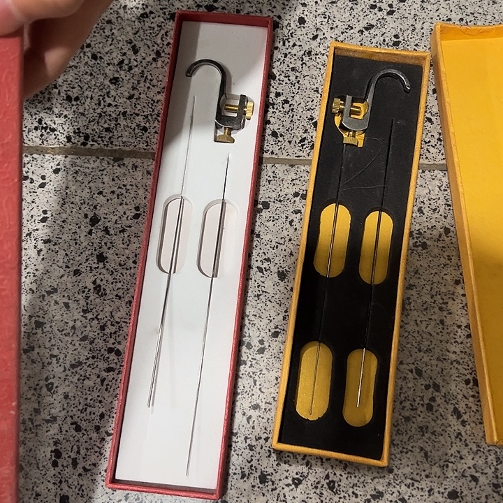 高弹脱勾器随机发两个