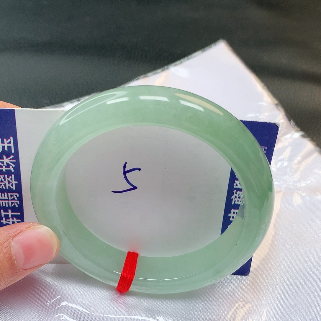 翡翠手镯未镶嵌5号