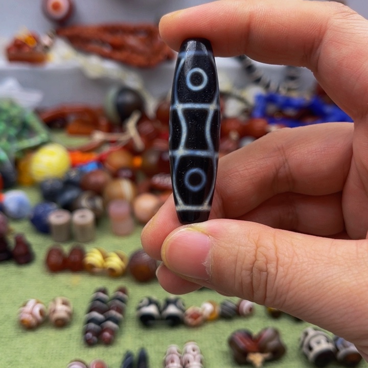 合金颈饰玛瑙/玉髓