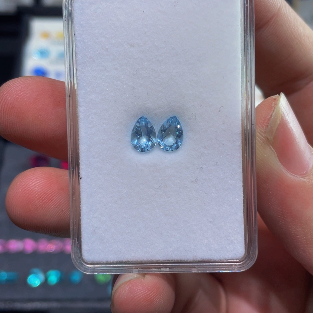 海蓝宝石裸石未镶嵌1.4一对