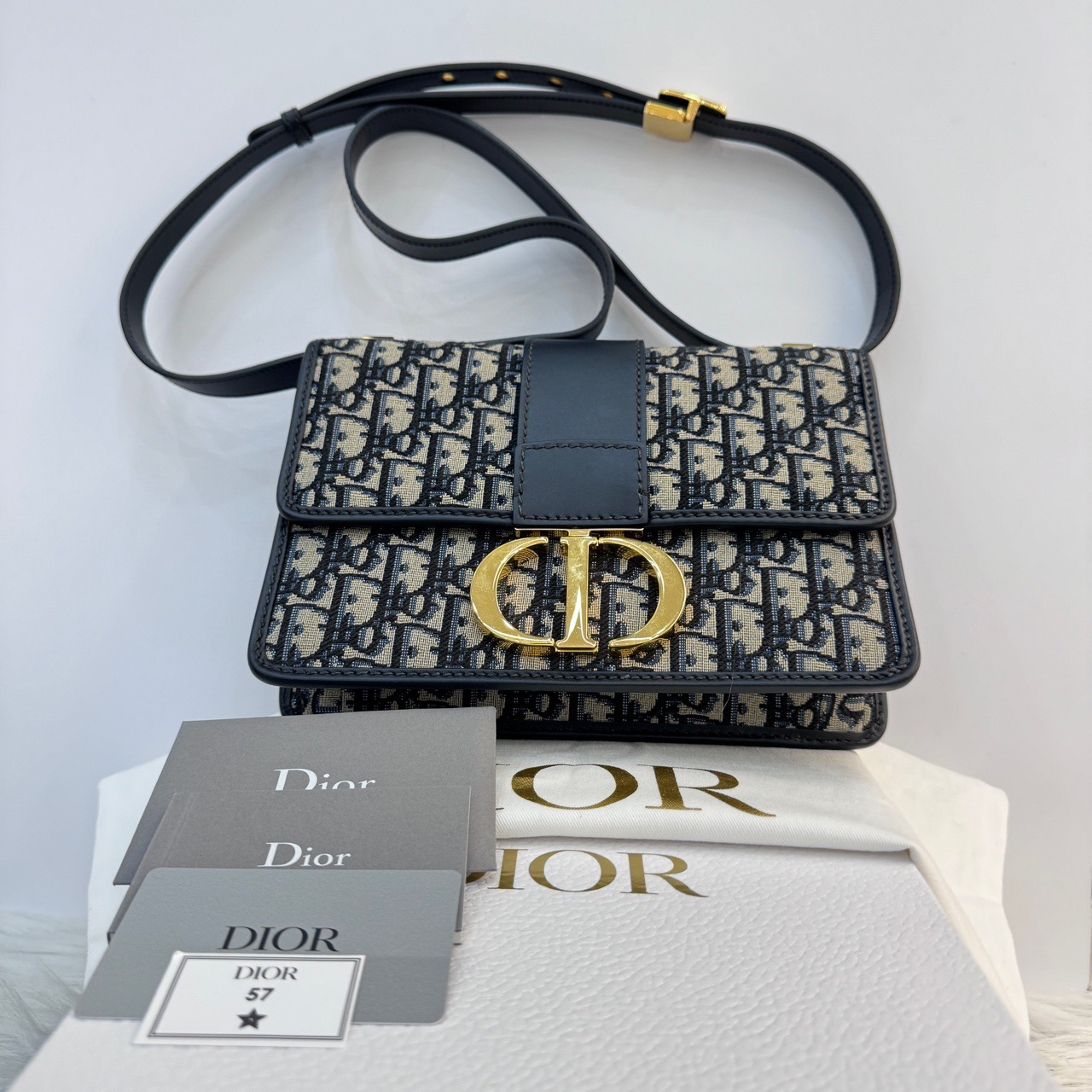 95新 DIOR/迪奥 Dior/迪奥 30Montaingna 老花蒙田30中号147