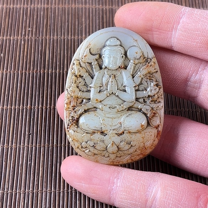 乡***勤和田玉未镶嵌挂件