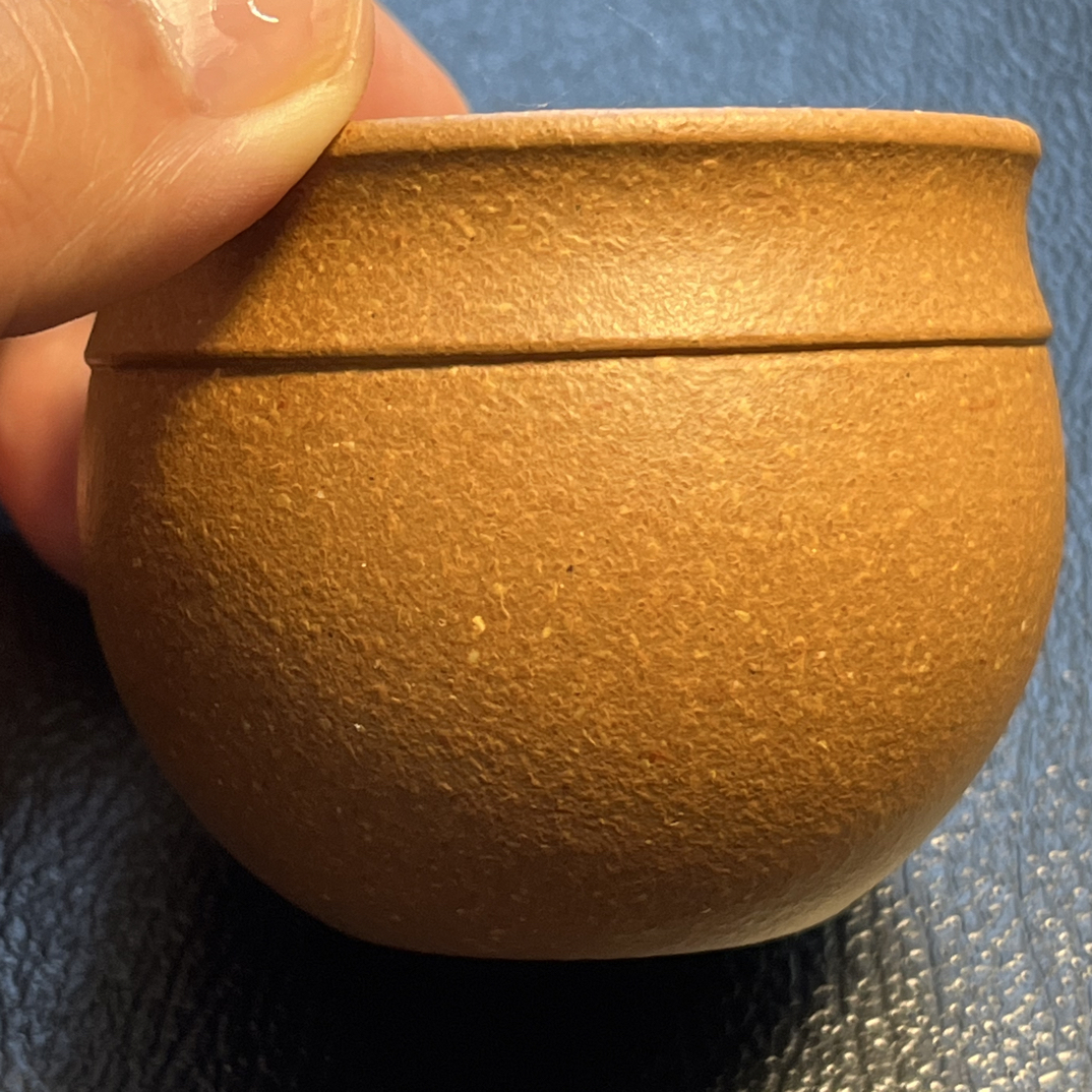 宜兴原矿紫砂杯80CC黄降坡