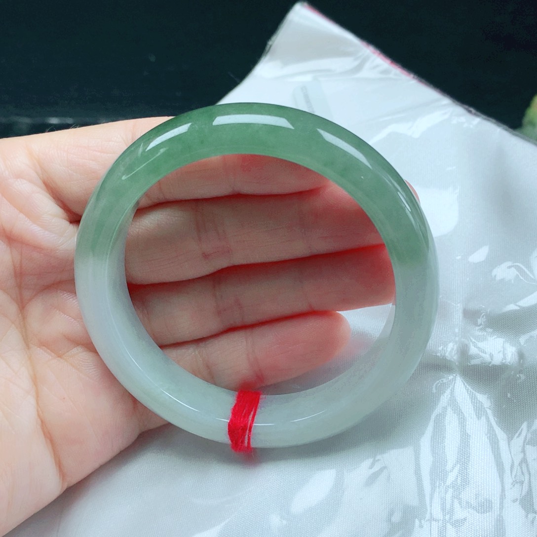 未镶嵌手镯翡翠54