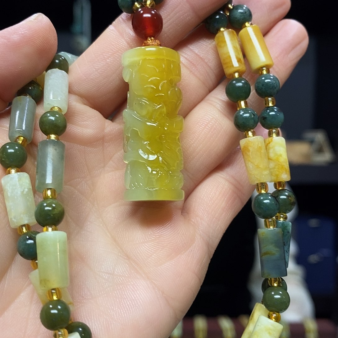 岫玉挂件吊坠未镶嵌