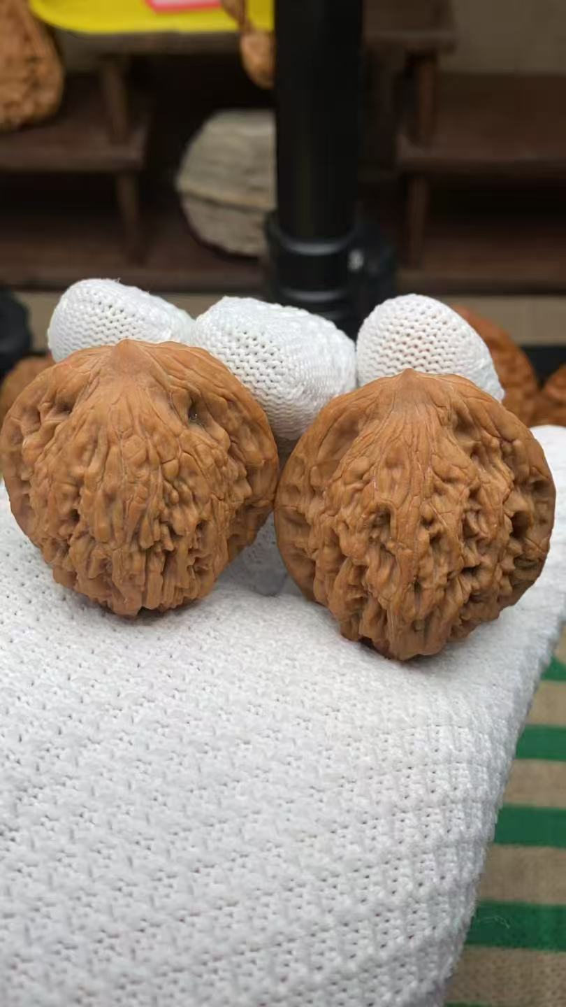 文玩核桃一物一拍专拍链接