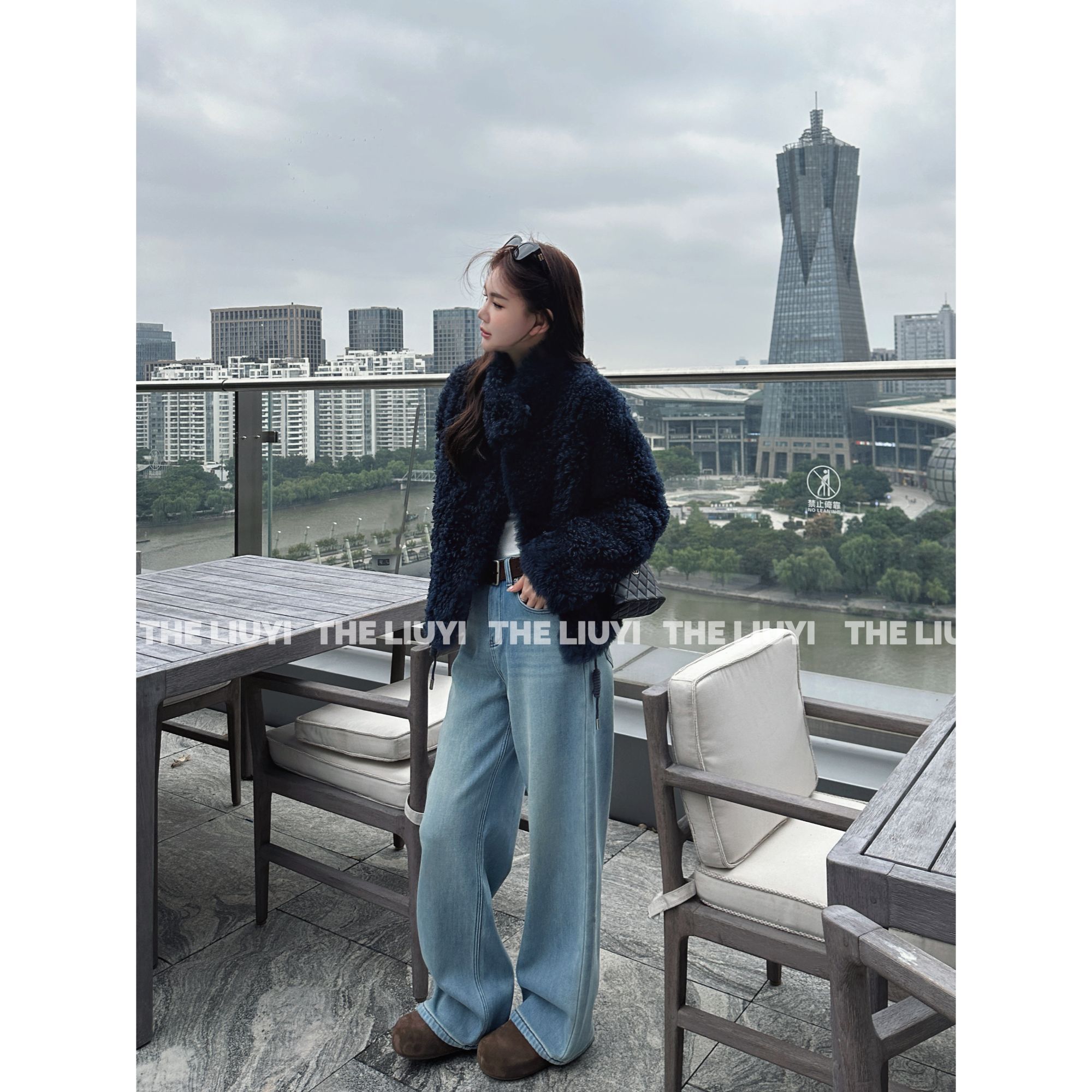 【LIUYI】水星记~冬季软糯保暖加厚绒直筒浅蓝牛仔裤510221