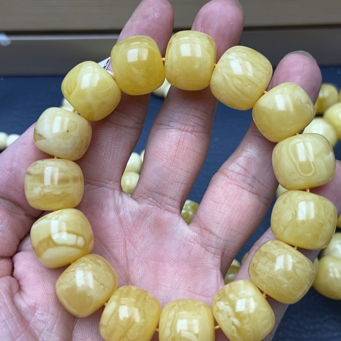 未镶嵌蜜蜡珠宝奇石30