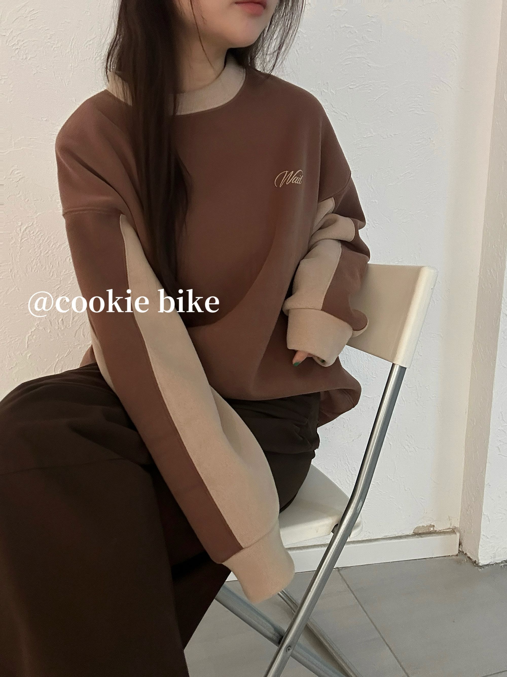 091【冬季新款】前后字母时尚拼接百搭圆领卫衣（0172）