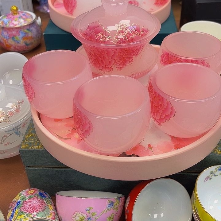 段泥茶杯咯哦哦图图哦哦哦啦啦哦哦