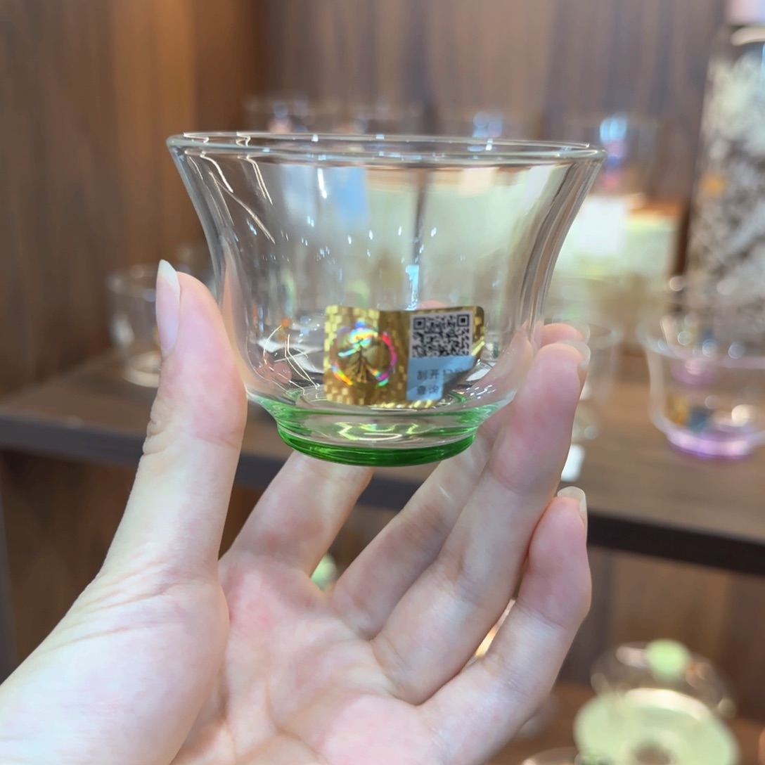 禾器清杯湖绿色。。。