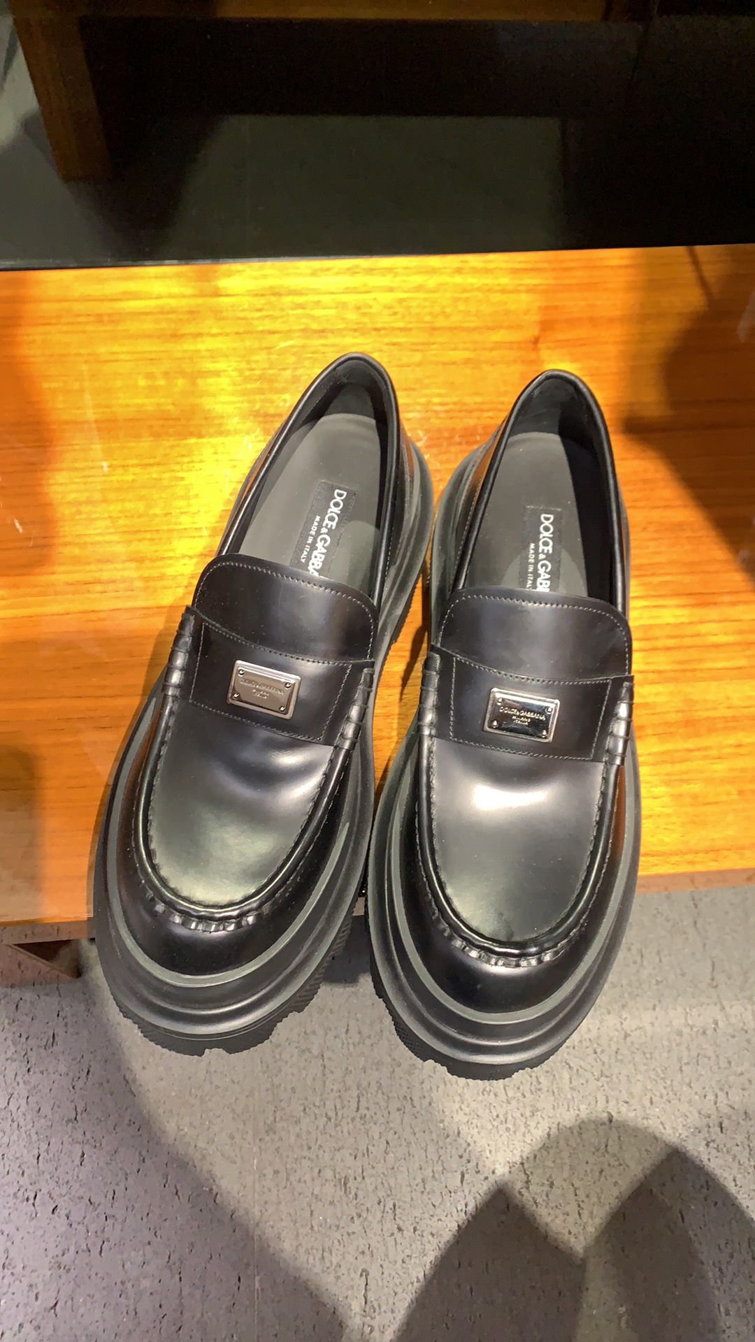 专柜【珊珊意大利】D......G 男士休闲鞋