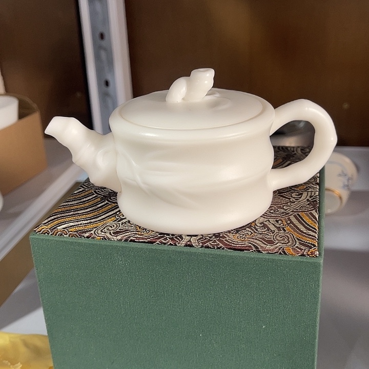 福利待遇多多哦哦哦