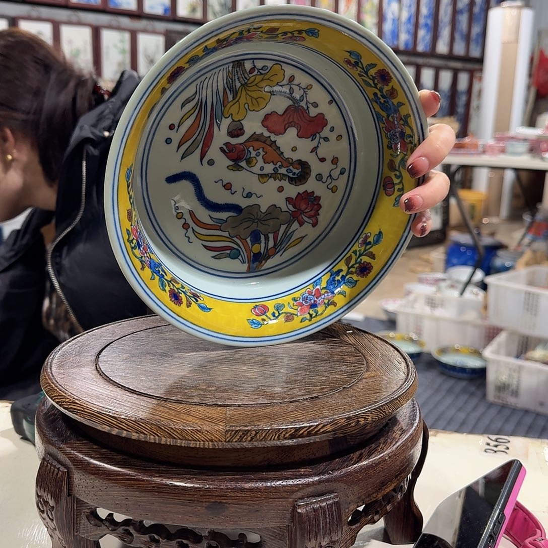 用***妹摆件瓷//////景德镇陶瓷瓷器。