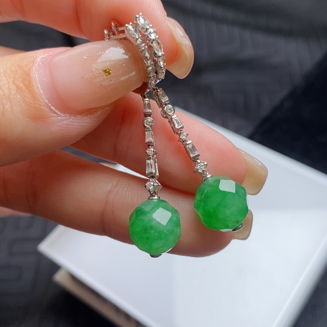 翡翠18K金镶嵌耳饰切割面珠珠耳坠（卡10mm）