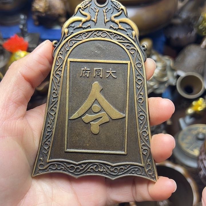 铜器摆件老王直播间