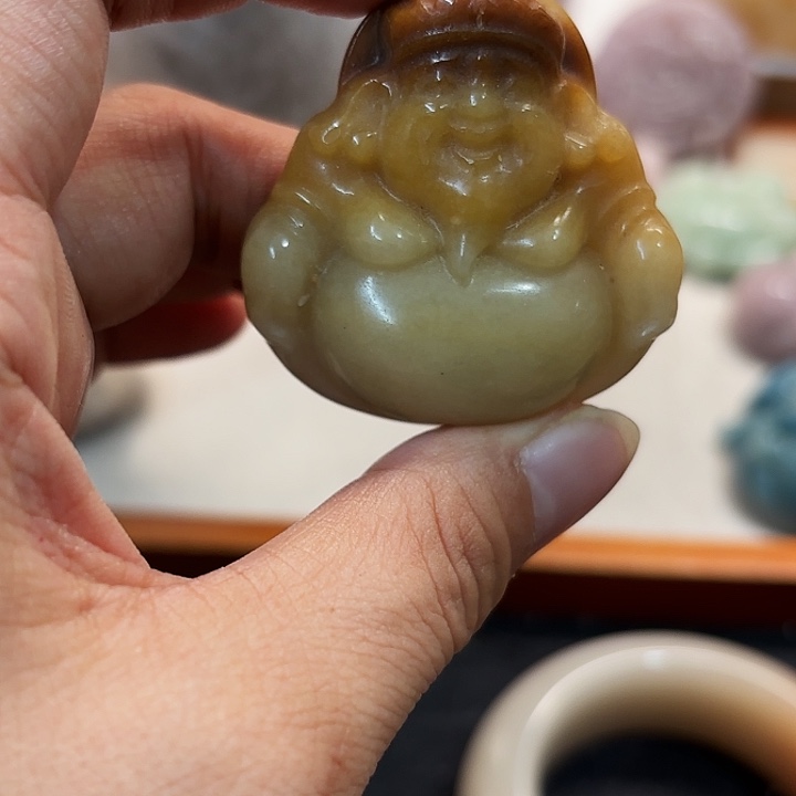 石英岩玉未镶嵌手镯