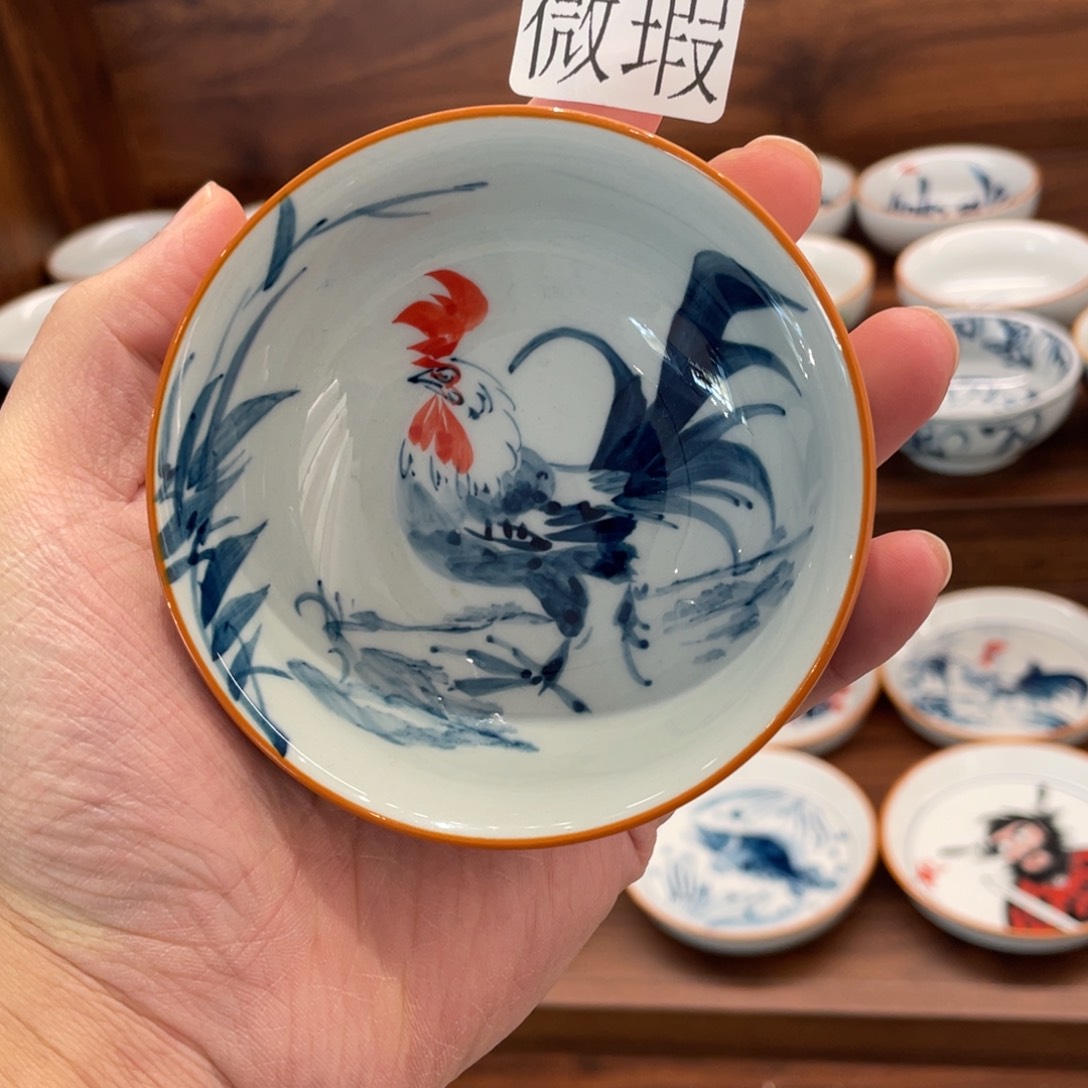 釉下手绘茶具微瑕