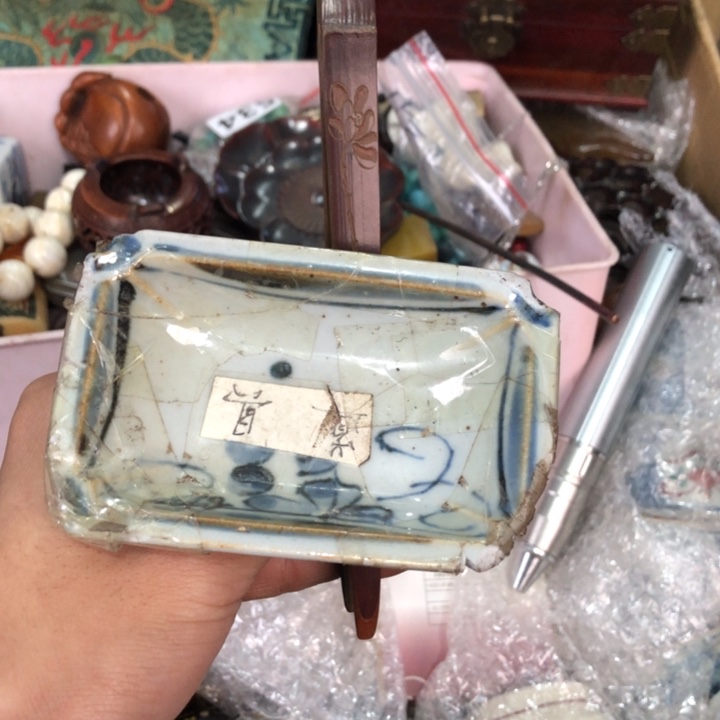 陶瓷孤品单件车里拍