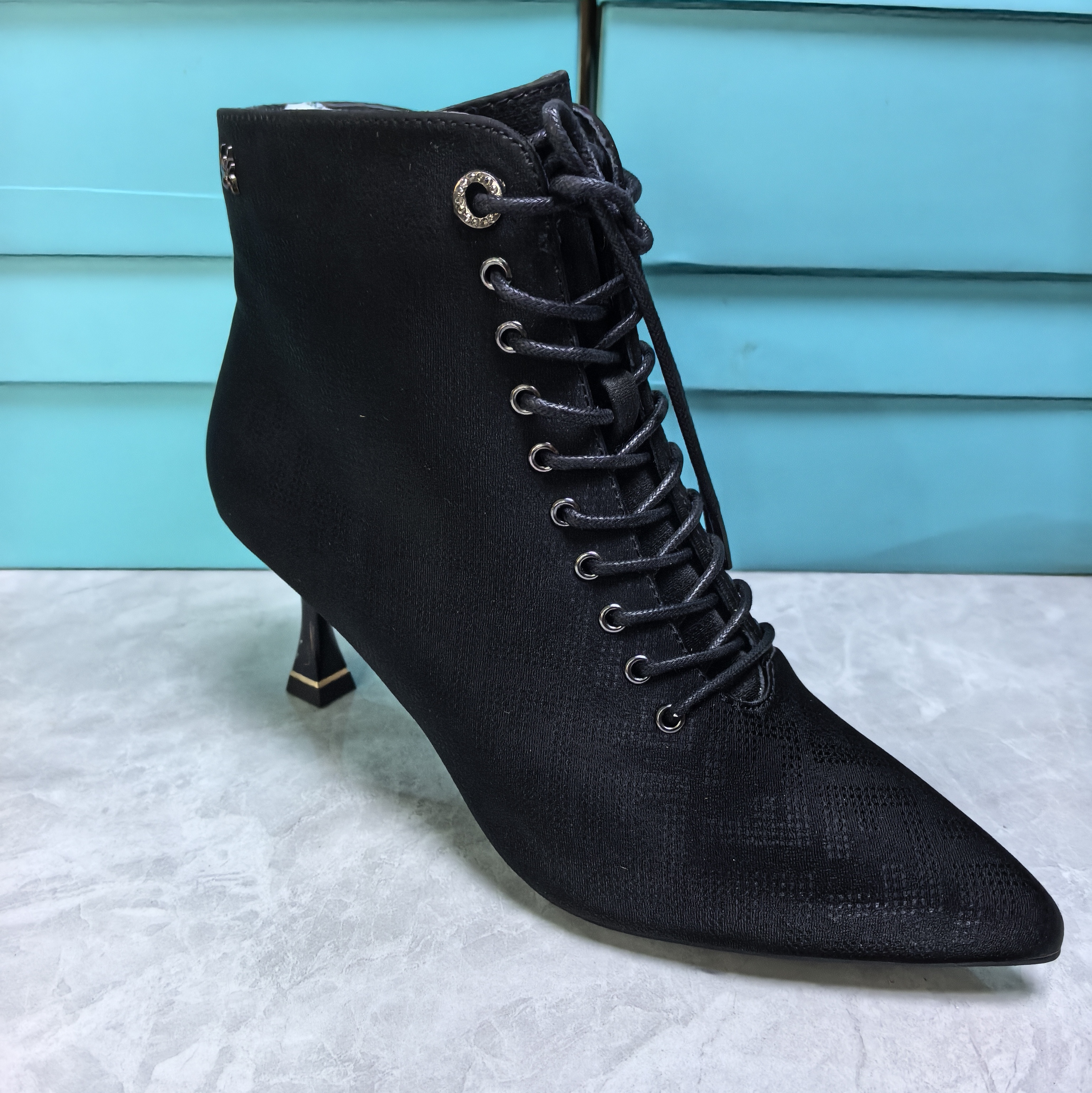 【1号店】秋冬磨砂小短靴女尖头细跟高跟裸靴女士