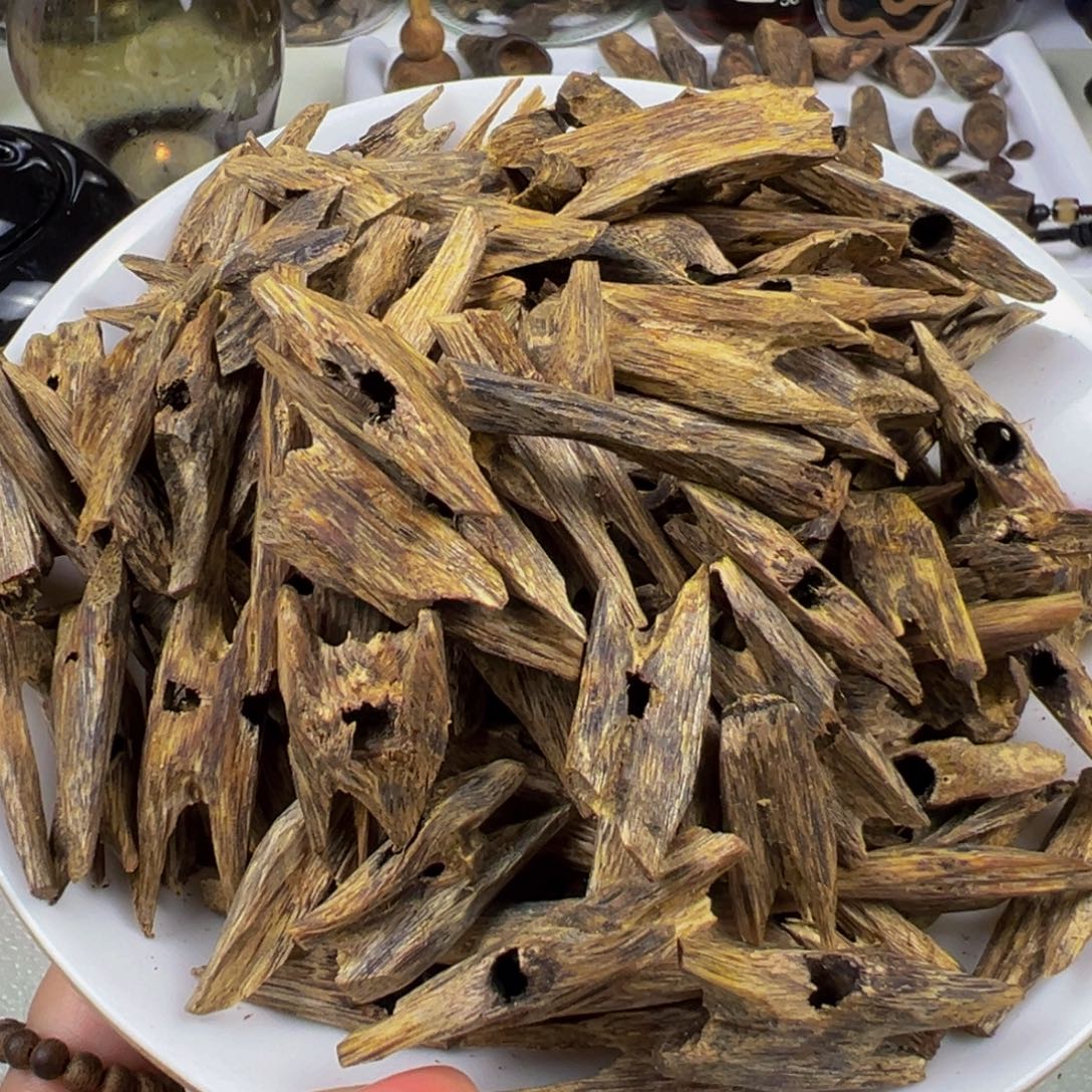 沉香沉香碎屑棋楠白露高油淳化熏香老块料50克