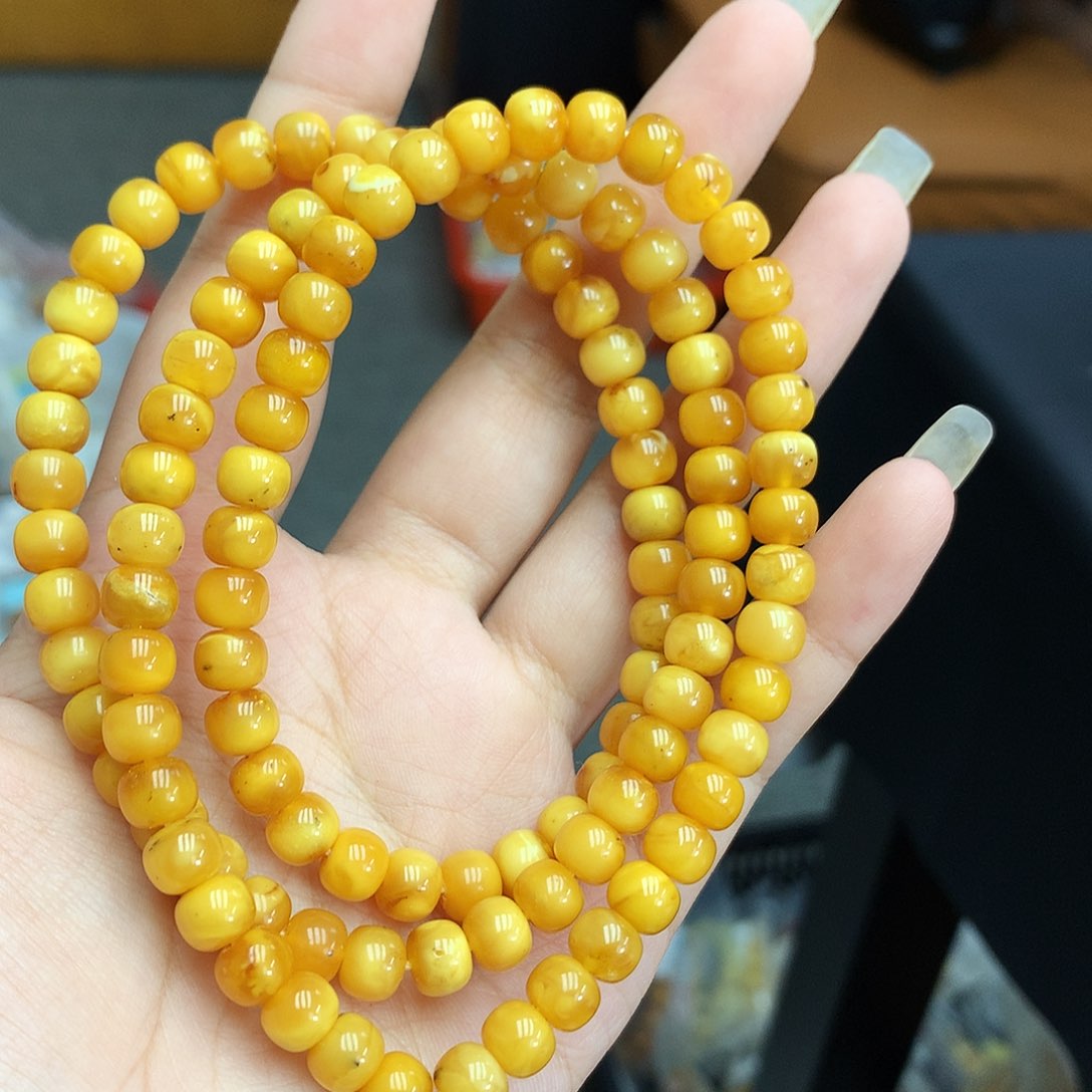 未镶嵌琥珀珠宝奇石